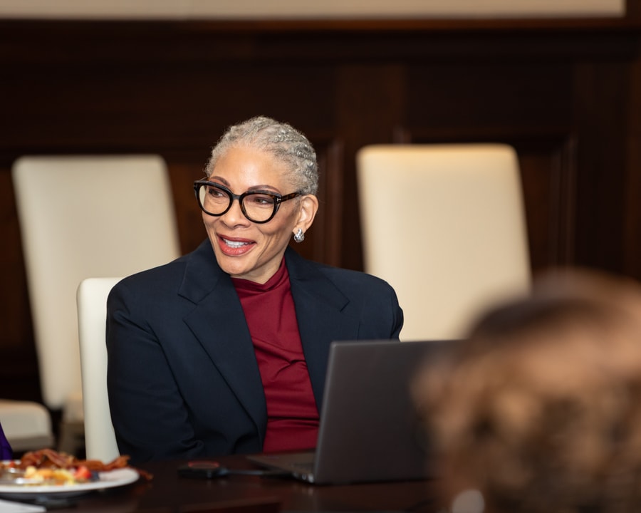 Ginny Clarke (Executive Coach & Leadership Expert)